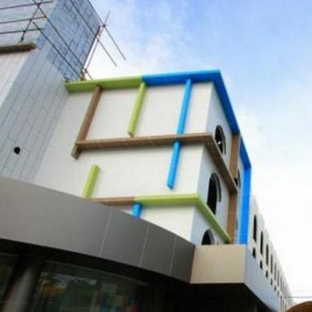 Hotel Papa Bangkok Siriraj Eksteriør bilde