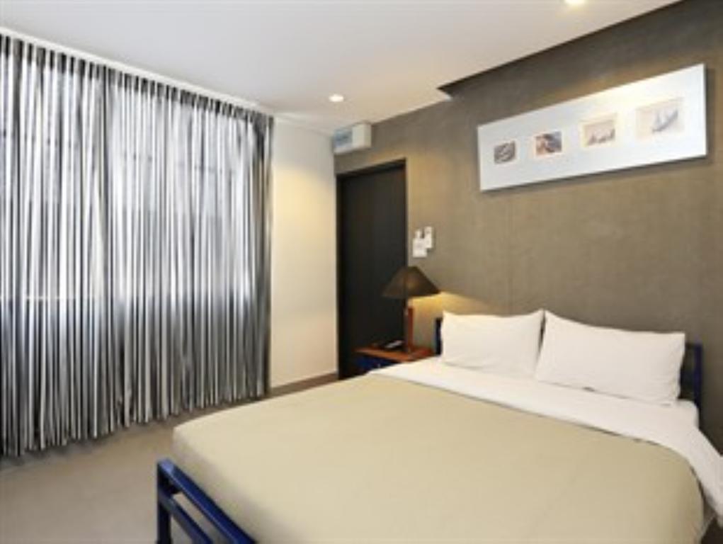 Hotel Papa Bangkok Siriraj Rom bilde