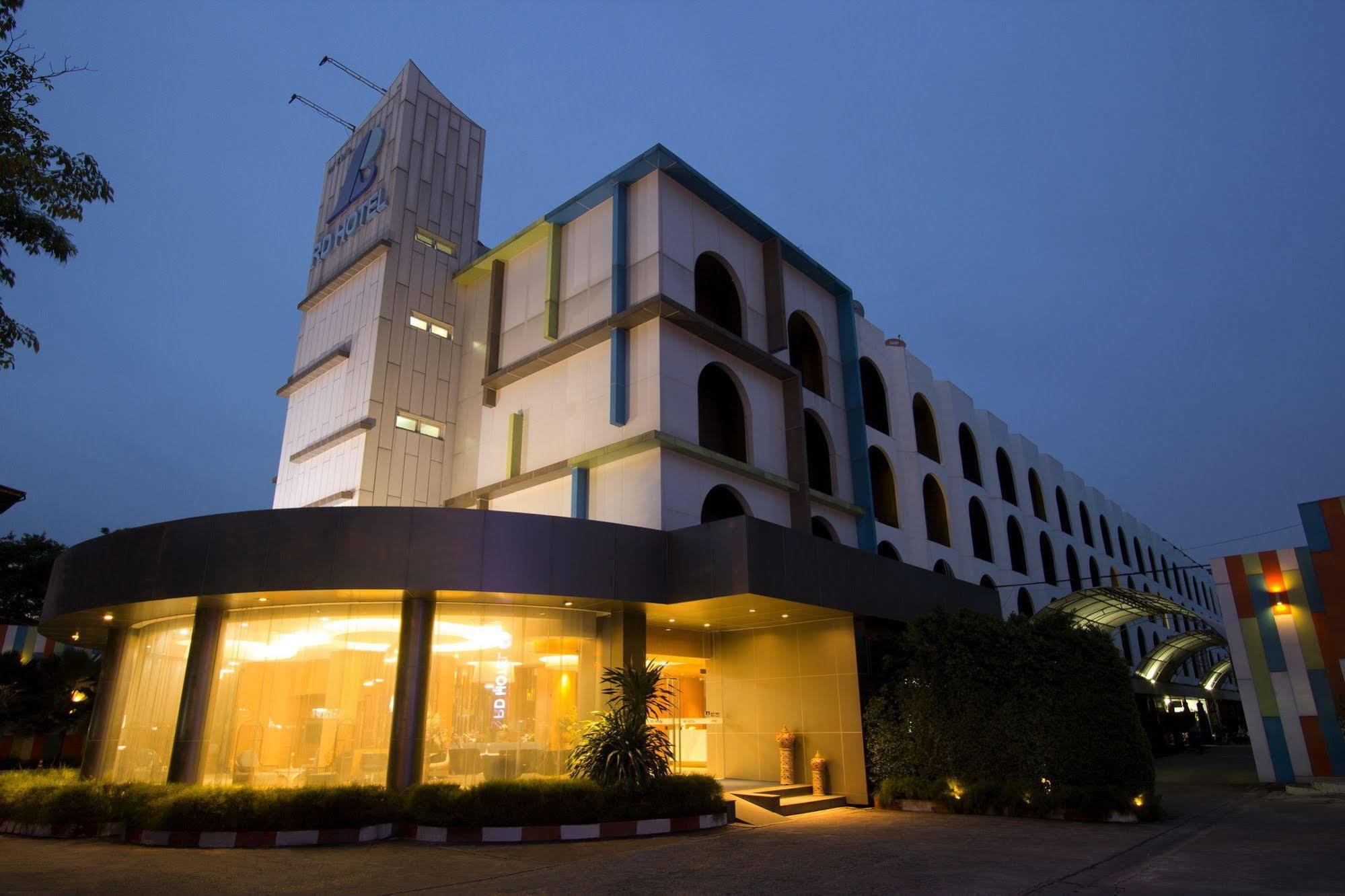 Hotel Papa Bangkok Siriraj Eksteriør bilde